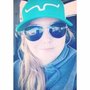 Meet your Posher, Makayla